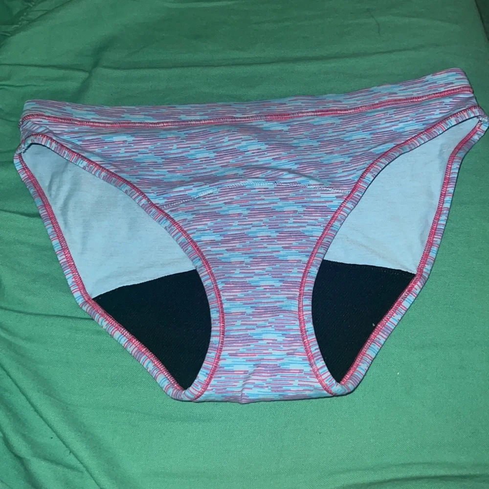 Thinx Teens Bikini.  Size XL.  New without tag.